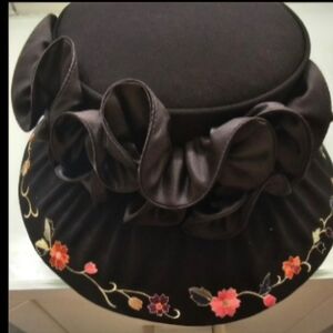 Black Hat with flowers